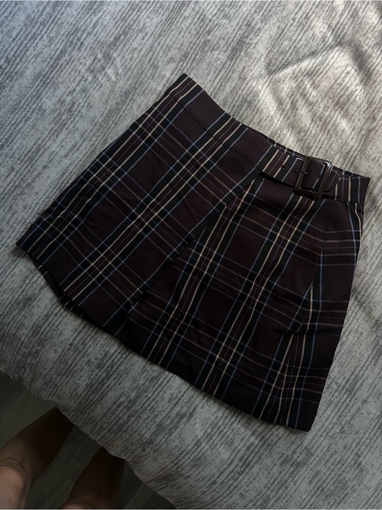 Aritzia Dresses & Skirts - School girl skirt